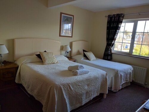 Гостиница Slieve Bloom Manor Eco B&b в Килларней