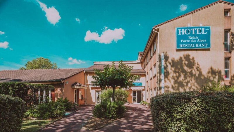 Гостиница Hôtel Le Relais Porte des Alpes