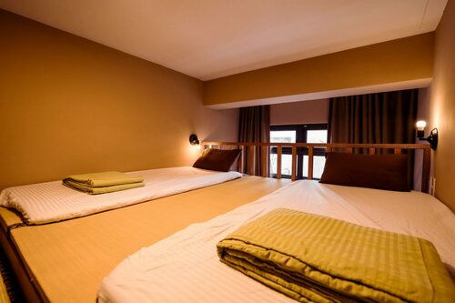 Гостиница Local Backpacker Hostel в Тайнани