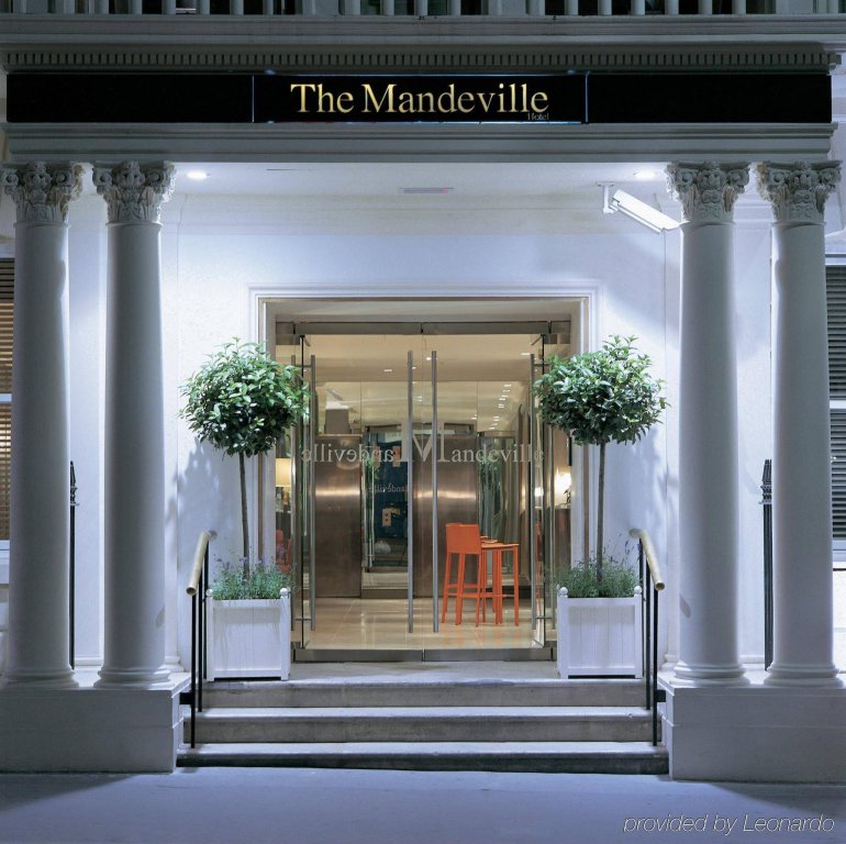 Фото The Mandeville Hotel