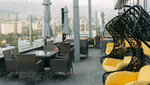 Roof Garden Almaty (Khalel Dosmuhamedov kóshesi, 115), restaurant