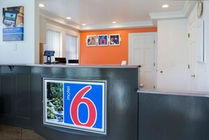 Motel 6 Canby, Or