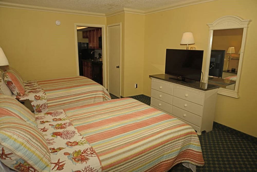 Фото Coral Beach Resort by Elliott Beach Rentals