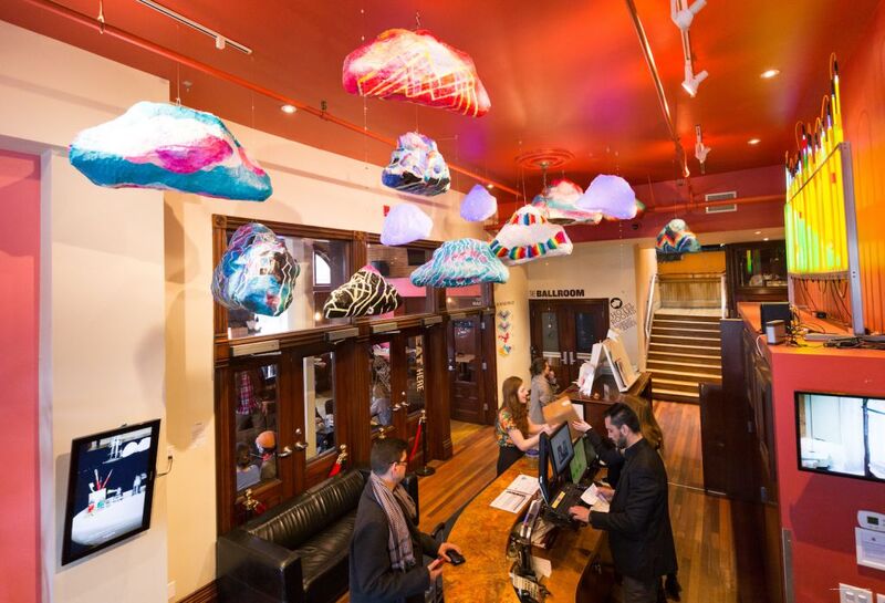 Фото Gladstone House