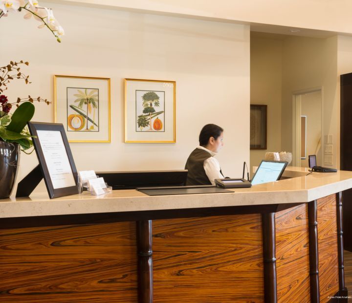 Фото Ayres Hotel Anaheim