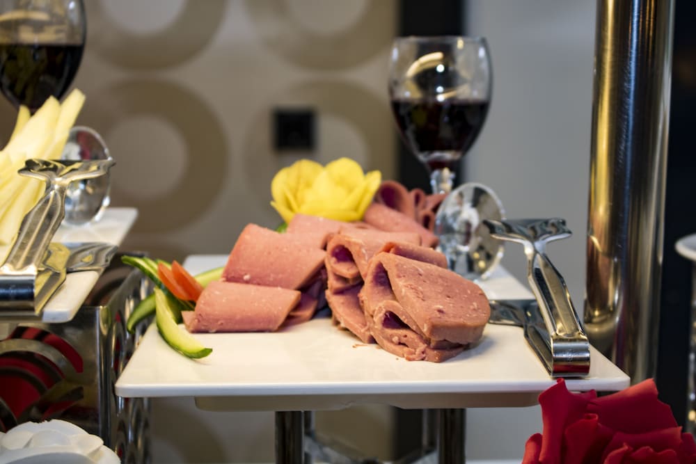 Фото Metro Sky Tower Batumi