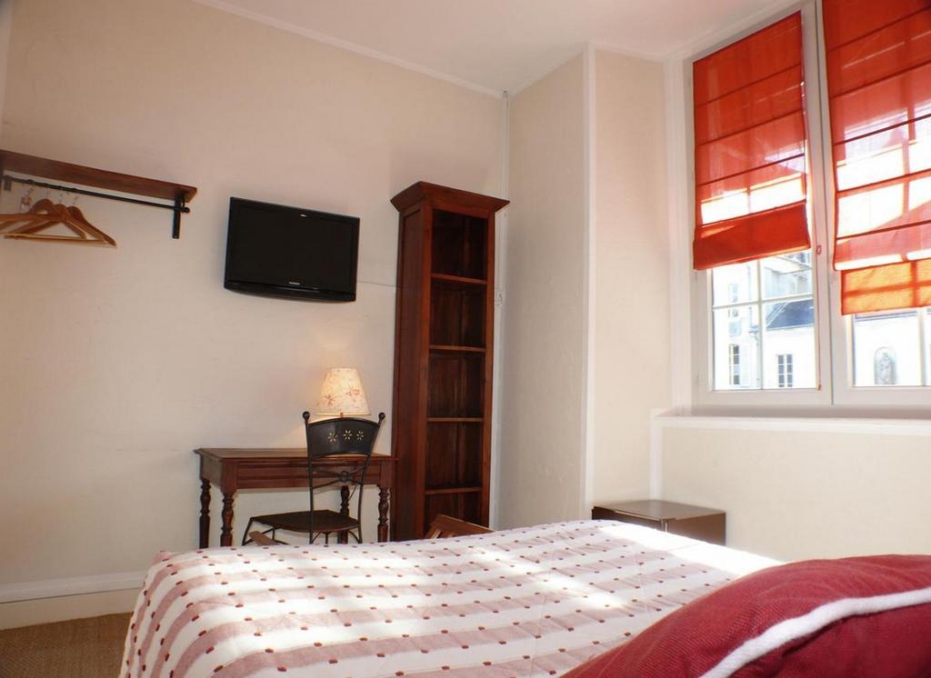 Фото The Originals Boutique, Villa Montpensier