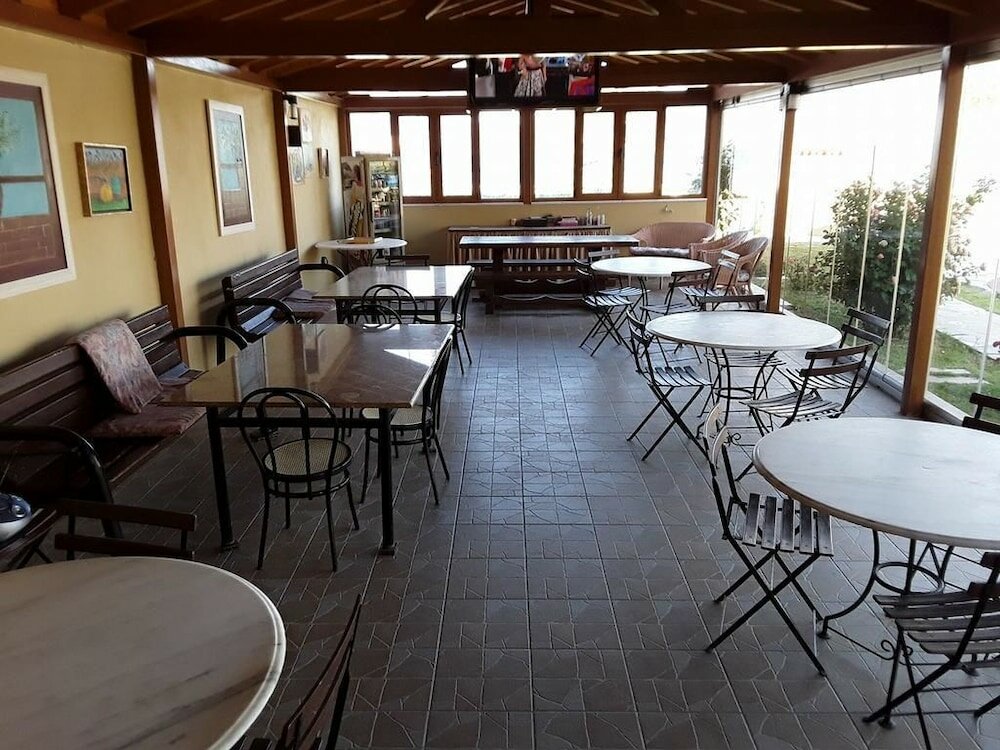 Фото Ariadnes Holiday Accommodation II