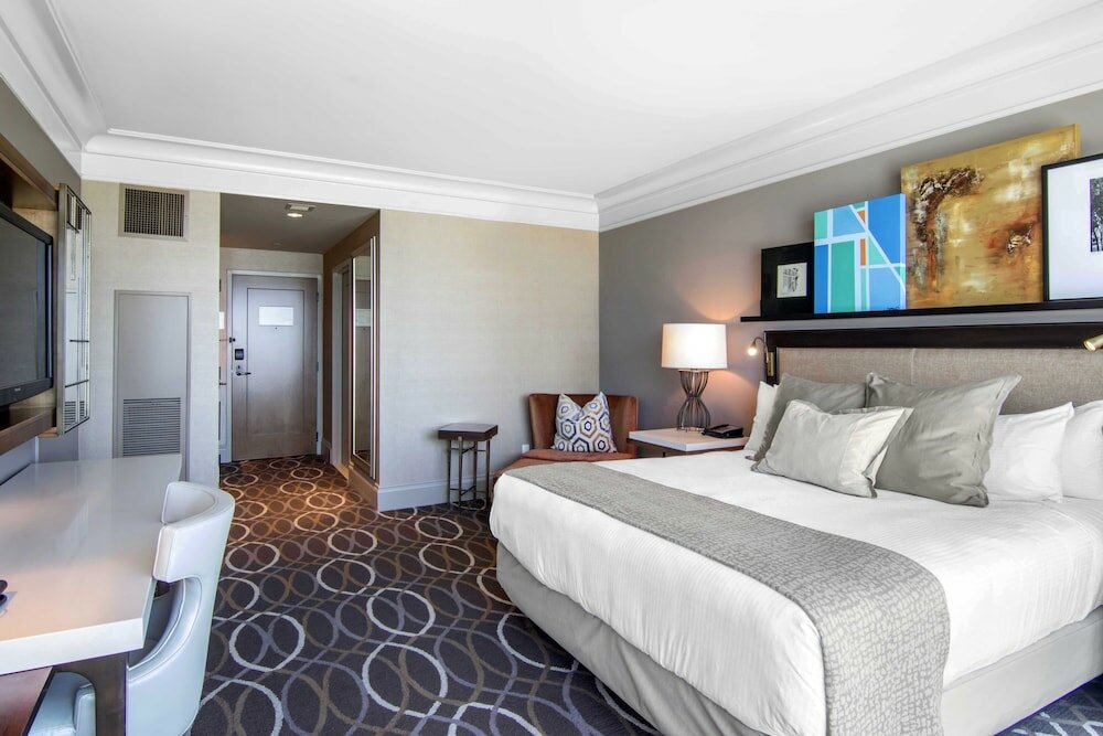Фото Omni Dallas Hotel