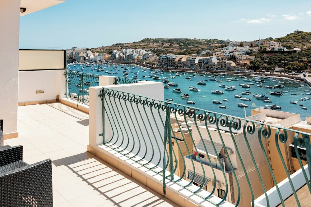 Фото Porto Azzurro Aparthotel