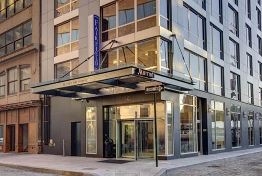 Фото Fairfield Inn by Marriott New York Manhattan/Financial District