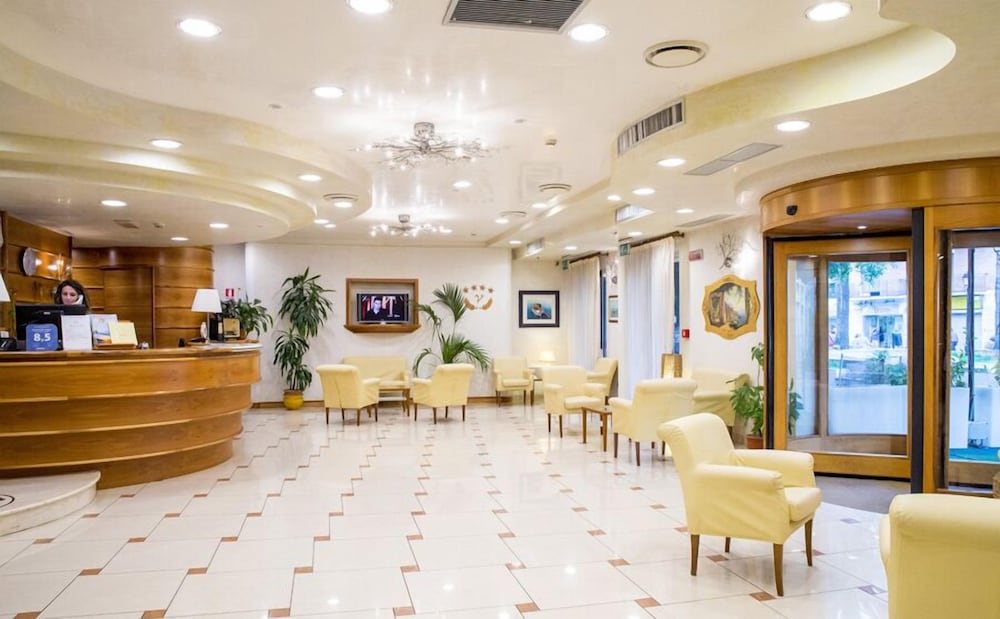 Фото Grand Hotel Victoria