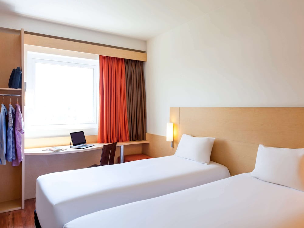 Фото ibis Hermosillo
