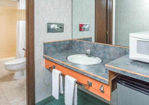 Гостиница Travelodge by Wyndham Kalispell в Калиспелле