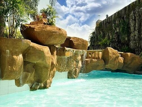 Гостиница Klir Waterpark Resort в Провинции Булакан