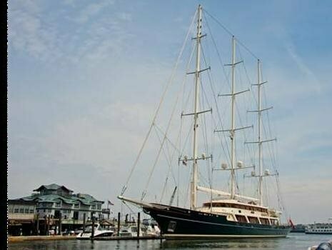 Внешний вид отеля Boston Yacht Haven Inn & Marina в Бостоне, фото 4