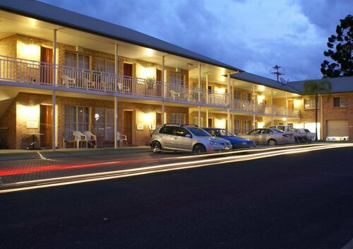Гостиница Coopers Colonial Motel в Брисбене