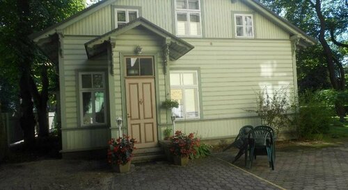 Гостиница Poska Villa Guesthouse в Харьюмаа