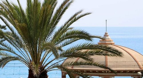 Гостиница Hotel Elandra в Бордигере