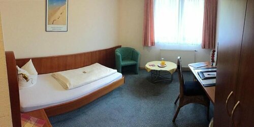 Гостиница Hotel Restaurant Kasserolle в Зигбурге