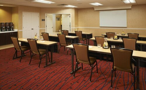 Гостиница Sonesta Es Suites Chicago Waukegan d Уокигане