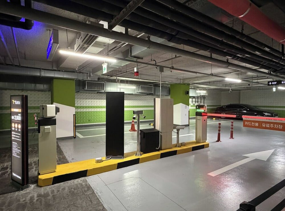 Фото Orakai Daehakro Hotel