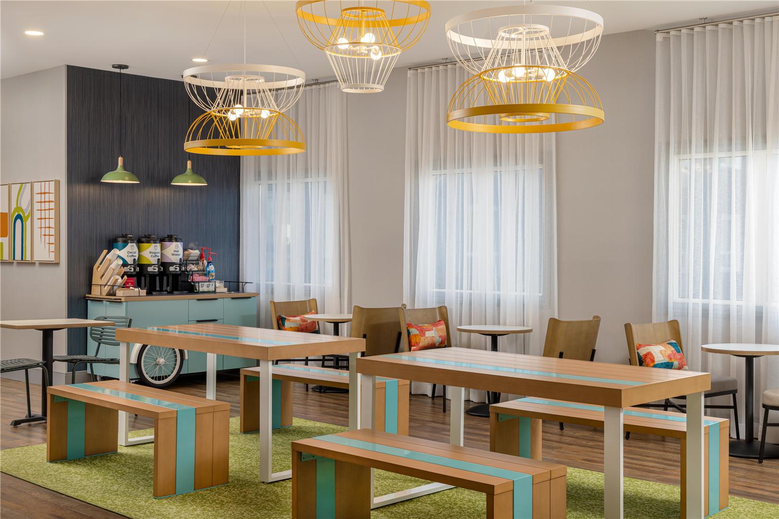 Фото Quality Inn Airport West