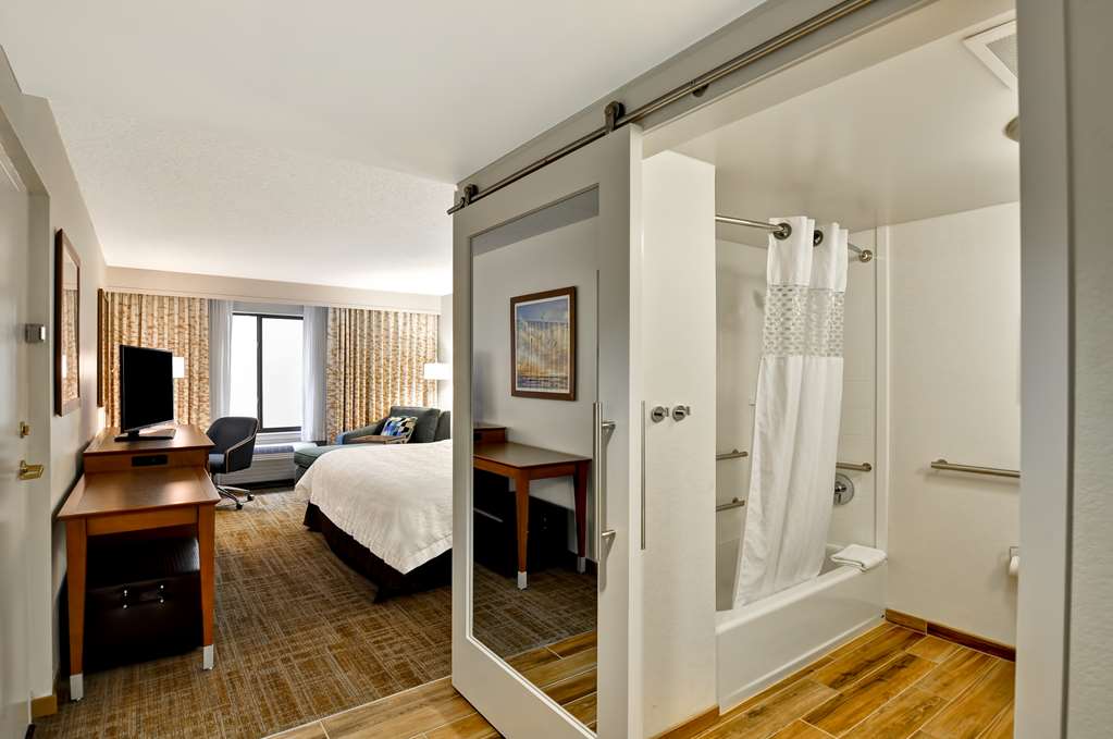 Фото Hampton Inn Boca Raton