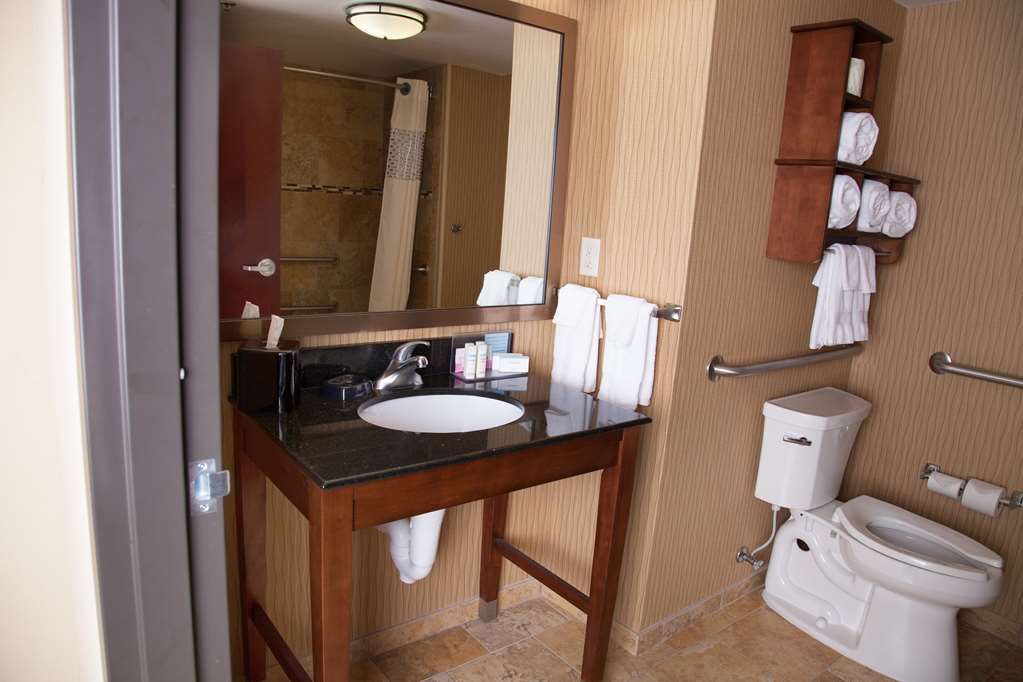 Фото Hampton Inn And Suites Dickinson, Nd