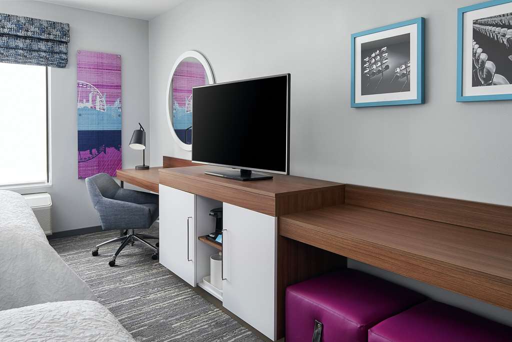 Фото Hampton Inn & Suites Bridgeview Chicago