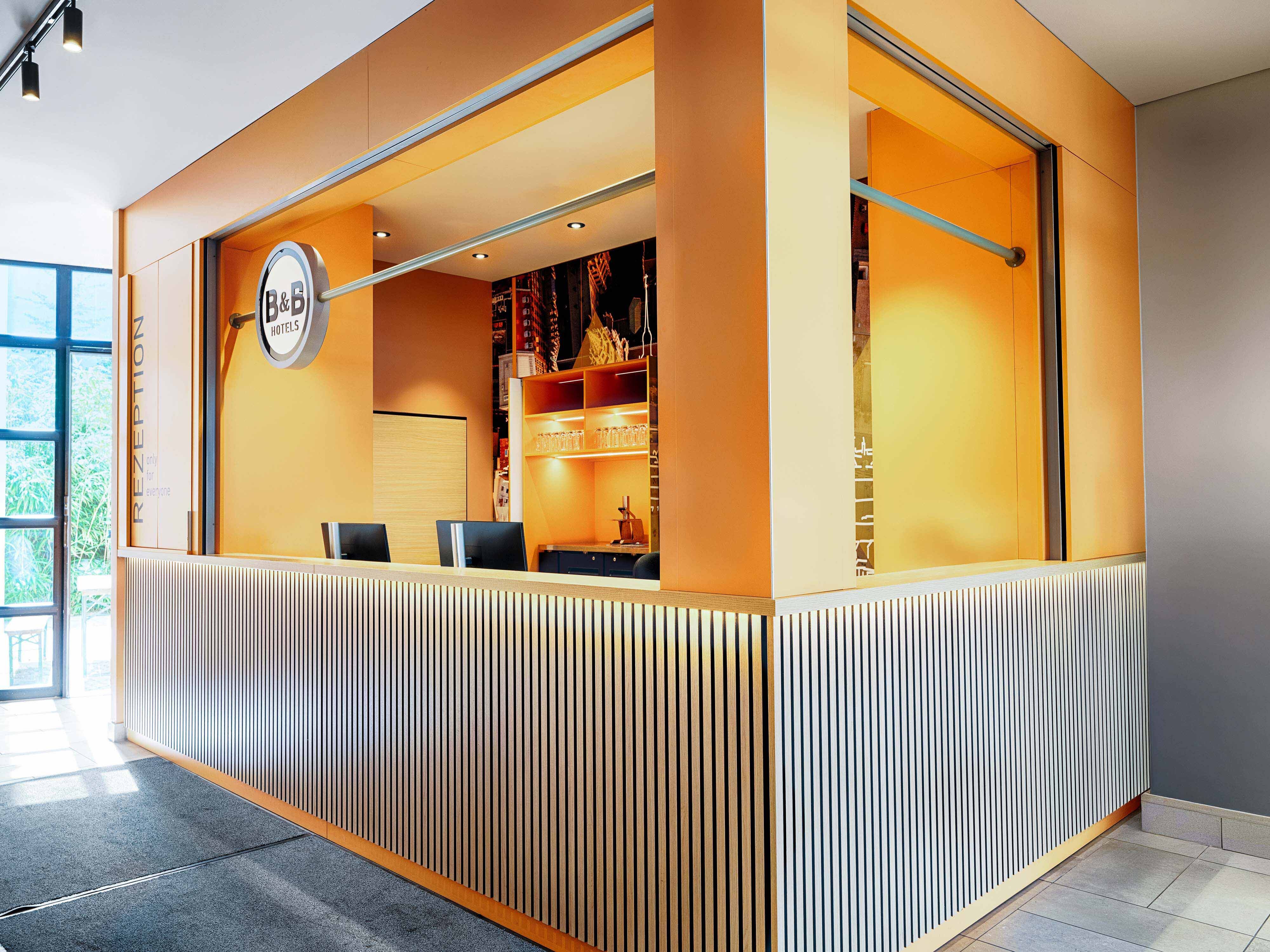 Фото B&b Hotel München-Hbf