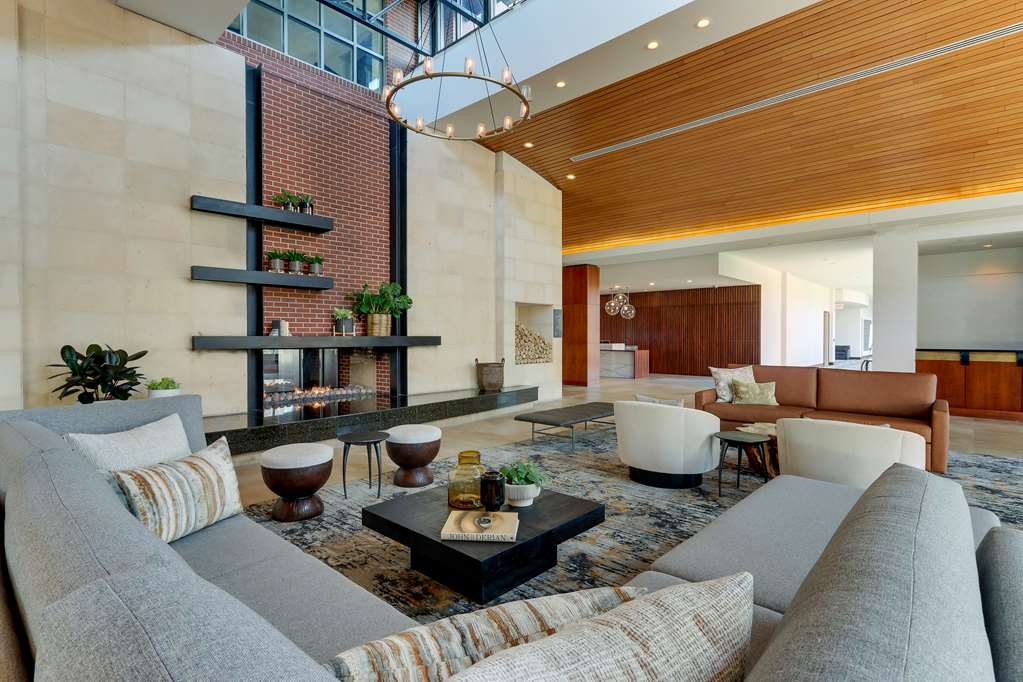 Фото The Chattanoogan Hotel, Curio Collection by Hilton