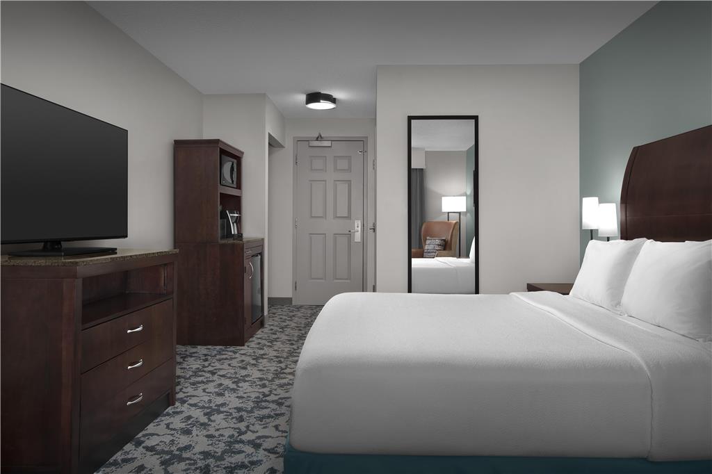 Фото Hilton Garden Inn Denver/Highlands Ranch