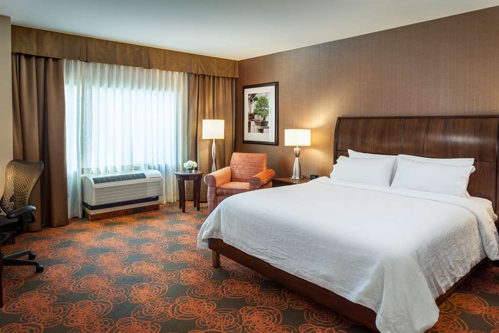 Фото Hilton Garden Inn Seattle Downtown