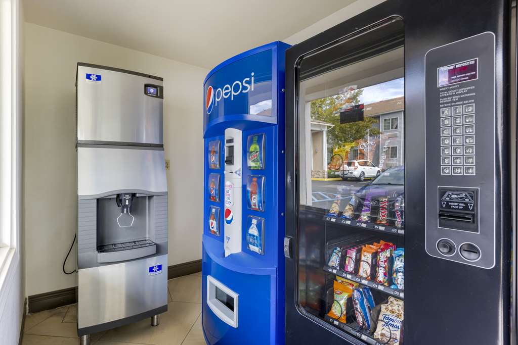 Фото Best Western Fallon Inn & Suites