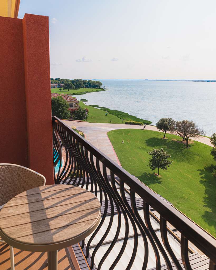 Фото Hilton Dallas Rockwall Lakefront