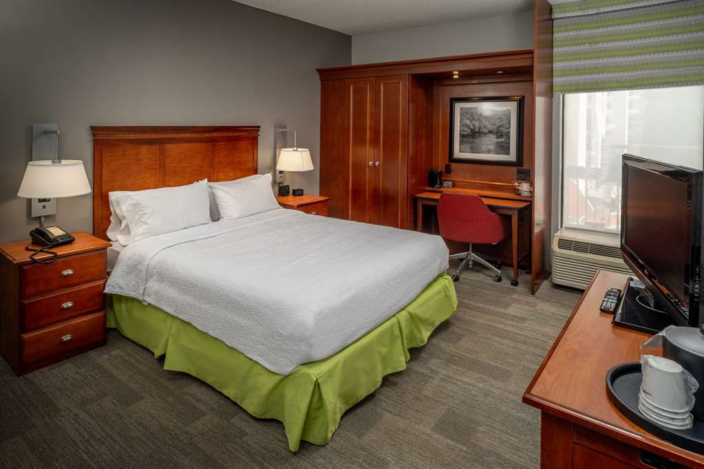 Фото Hampton Inn Charleston-Downtown