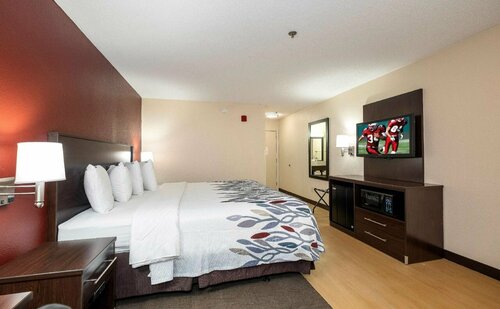 Гостиница Red Roof Inn Raleigh Southwest - Cary в Кэри