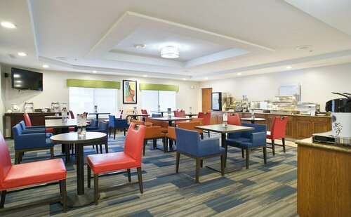 Гостиница Country Inn & Suites by Radisson, Brookings, Sd в Брукингсе
