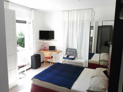 Гостиница B&b Rosa Blu в Комо