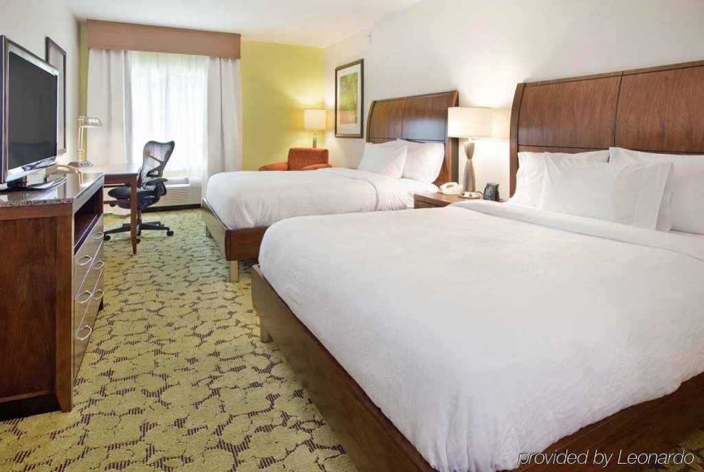 Фото Hilton Garden Inn Boca Raton