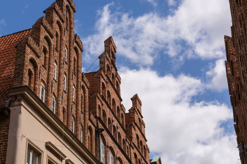 Фото Hotel Vier Jahreszeiten Lübeck