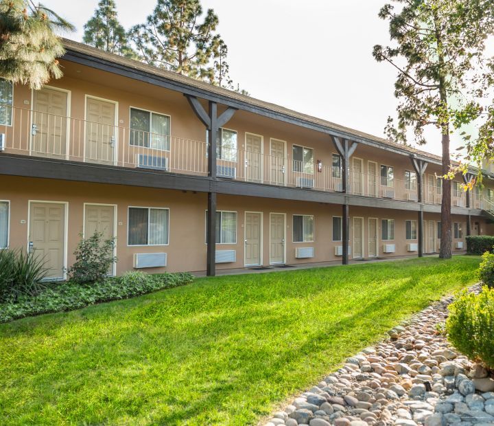 Фото Ayres Suites Yorba Linda