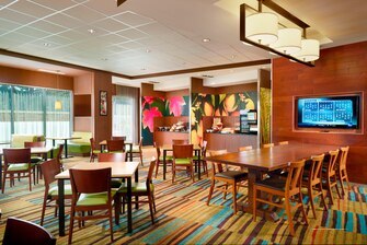 Фото Fairfield Inn & Suites by Marriott Hendersonville Flat Rock
