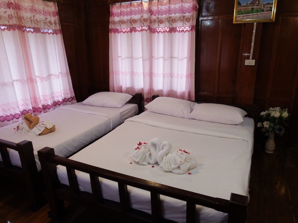 Фото Pon-Pon & Nuan-La-Or