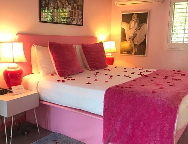 Фото Palm Springs Rendezvous