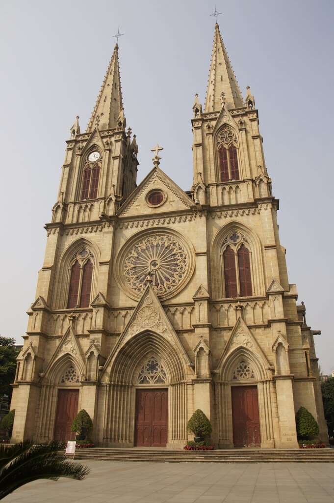 Catholic church Sacred Heart of Jesus Cathedral, Guangzhou, photo