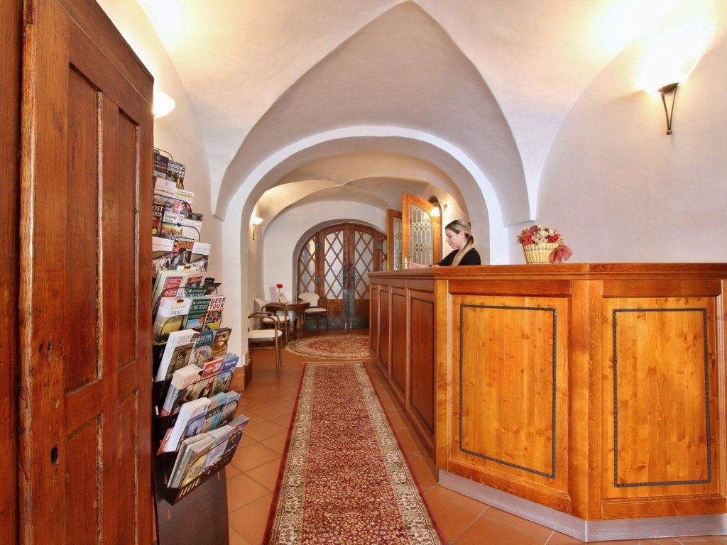 Фото Hotel U Suteru