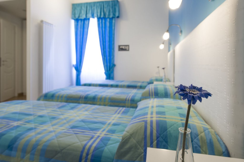 Фото Royal Rooms Colosseo