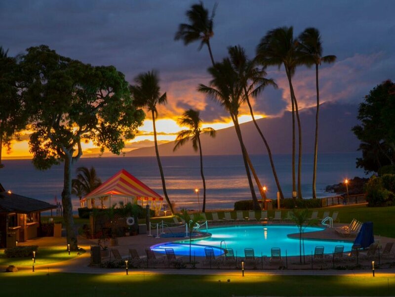 Гостиница Napili Kai Beach Resort